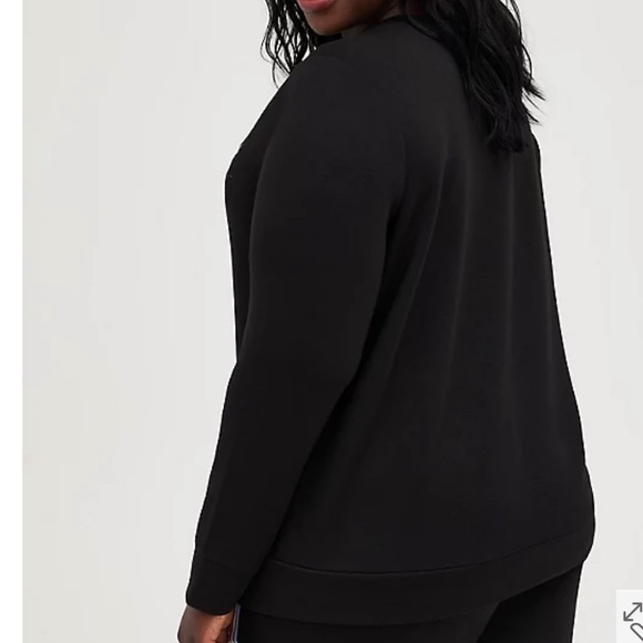 Torrid active sweatshirt skull cupro skull black size 3X - Picture 3 of 10